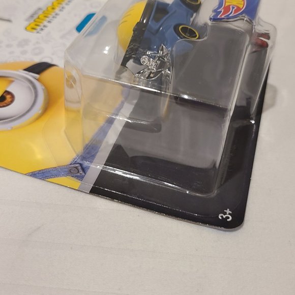 Hot Wheels Minions Rise of Gru Character Cars 1:64th Scale Vehicle Stuart-Metal - Picture 4 of 4